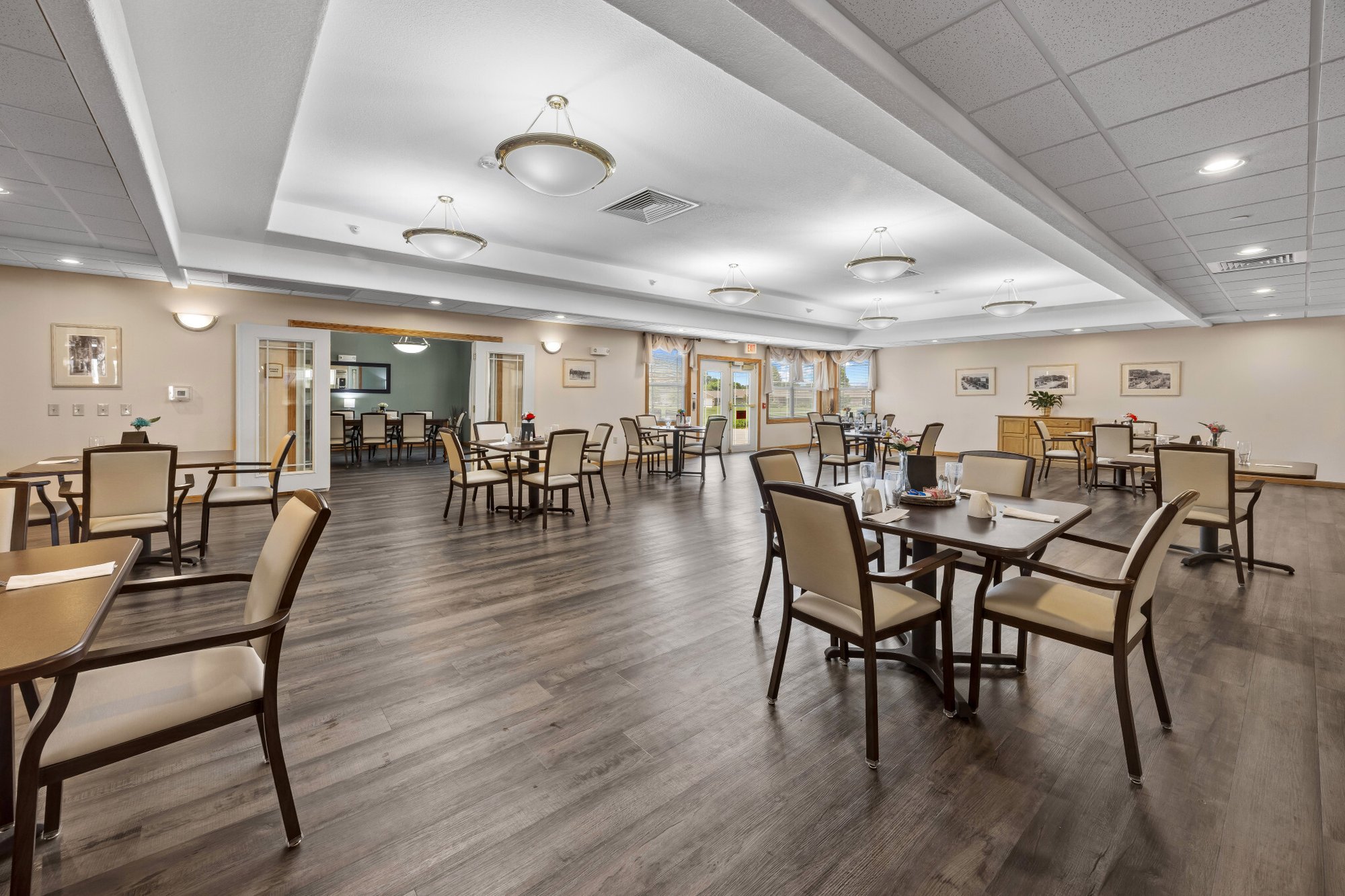 Dining Room AL 