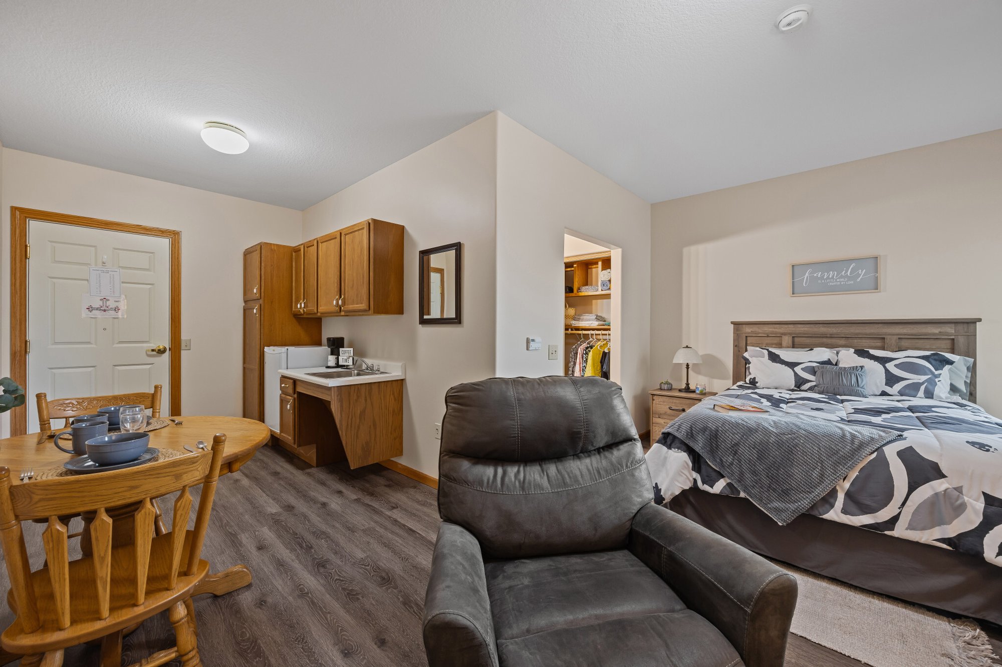 Show Room Layout (1)