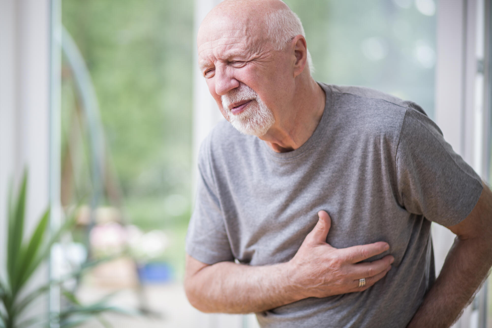 Recognizing the Signs of a Silent Heart Attack in Older Adults
